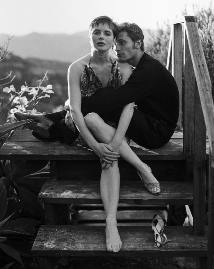 Isabella Rossellini and Viggo Mortensen