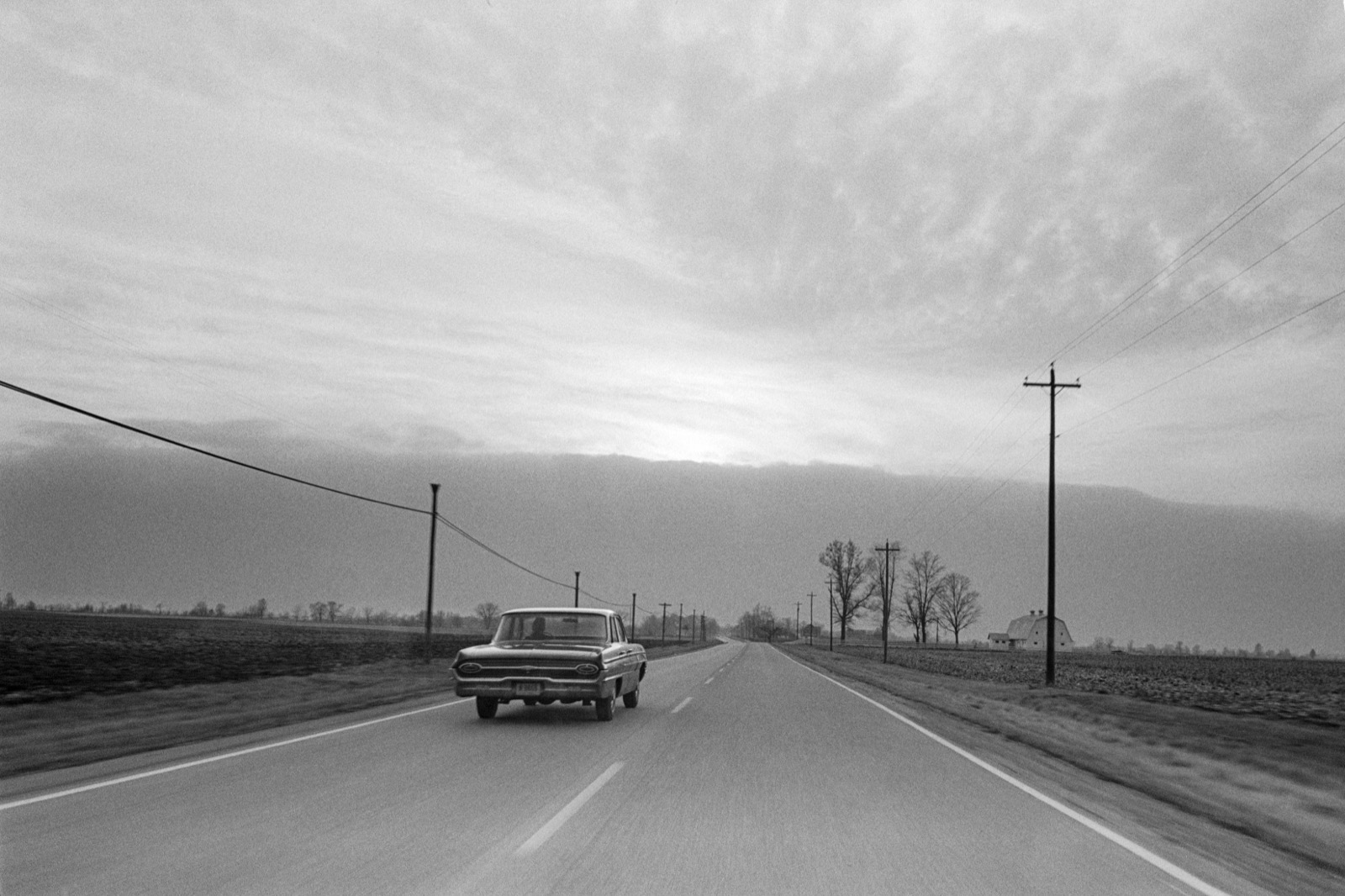 Passing Car, Illinois