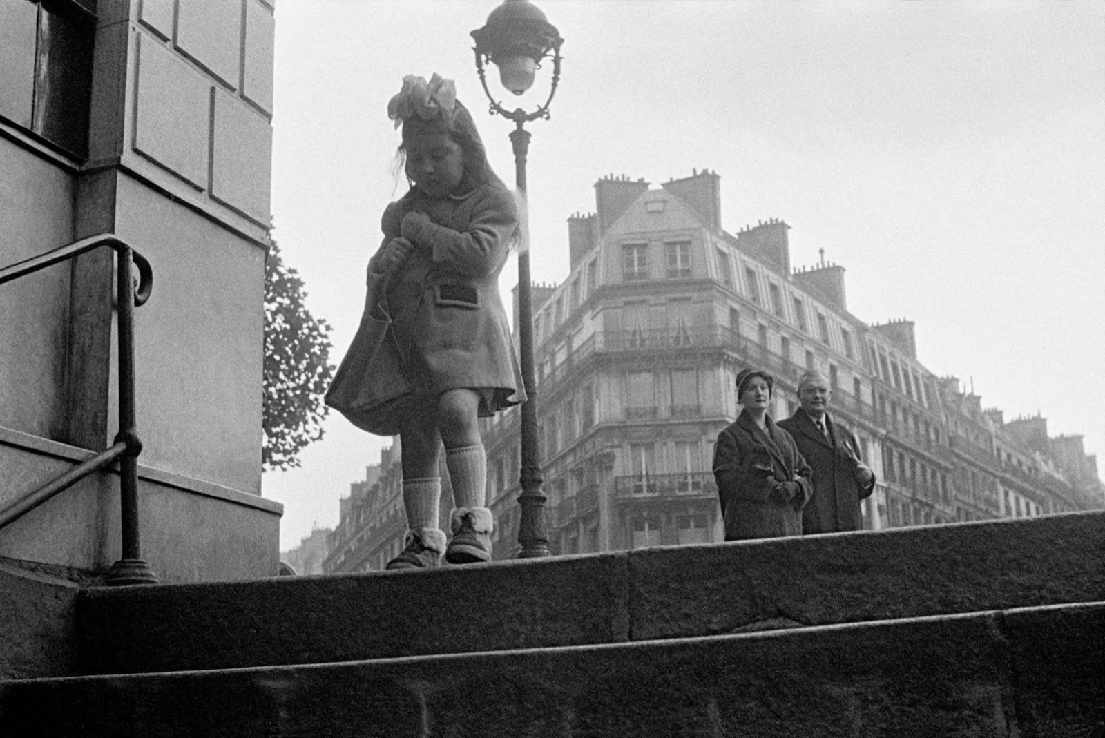 Little girl, Saint Michel, Paris