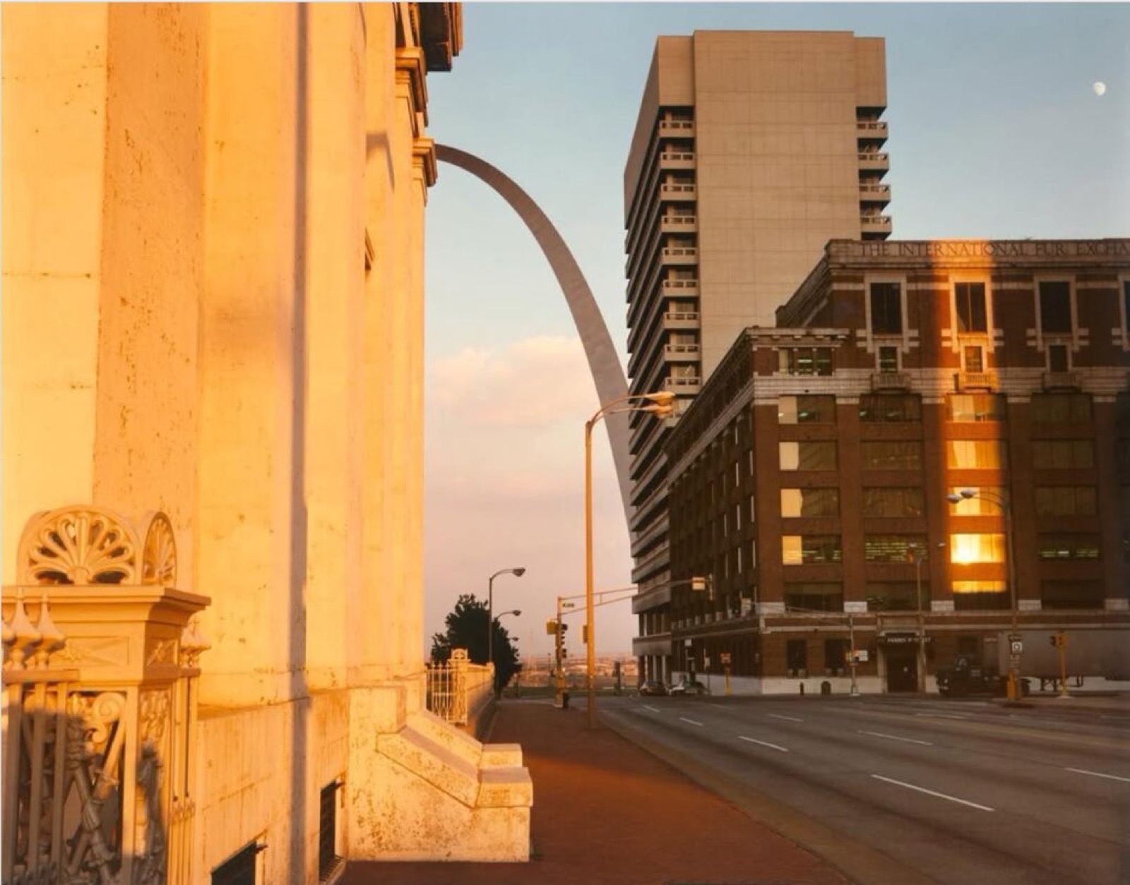 Moon and Arch, 4th and Market, St. Louis, Missouri