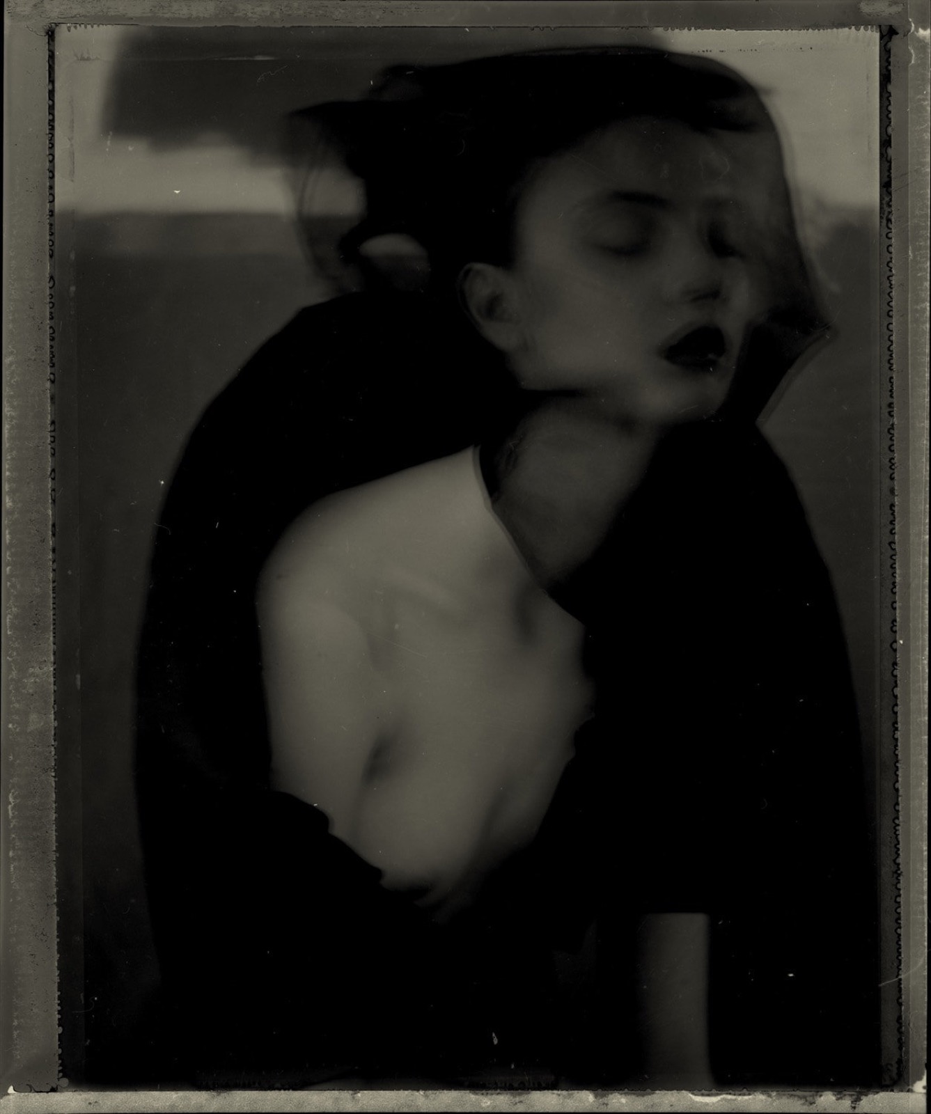 Femme voilée II, (Les yeux fermés)