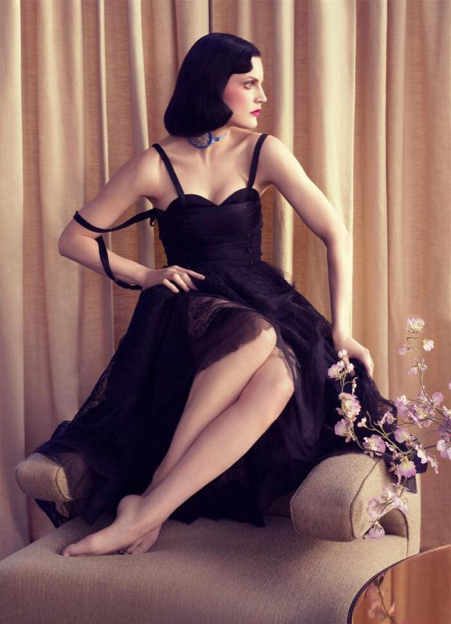 Guinevere van Seenus ‘A Bedrime Story’